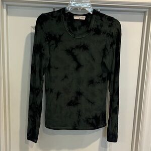 Electric & Rose Black Ribbed Tie-Dye Long Sleeve Top